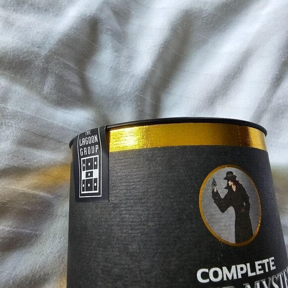 Complete Murder Mystery Night Game For Adults Aged 14+ By Lagoon, Never Opened - Picture 9 of 10